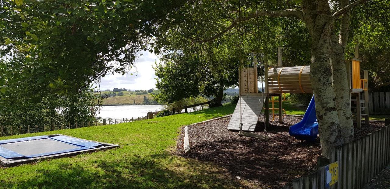 Matakohe Holiday Park Экстерьер фото