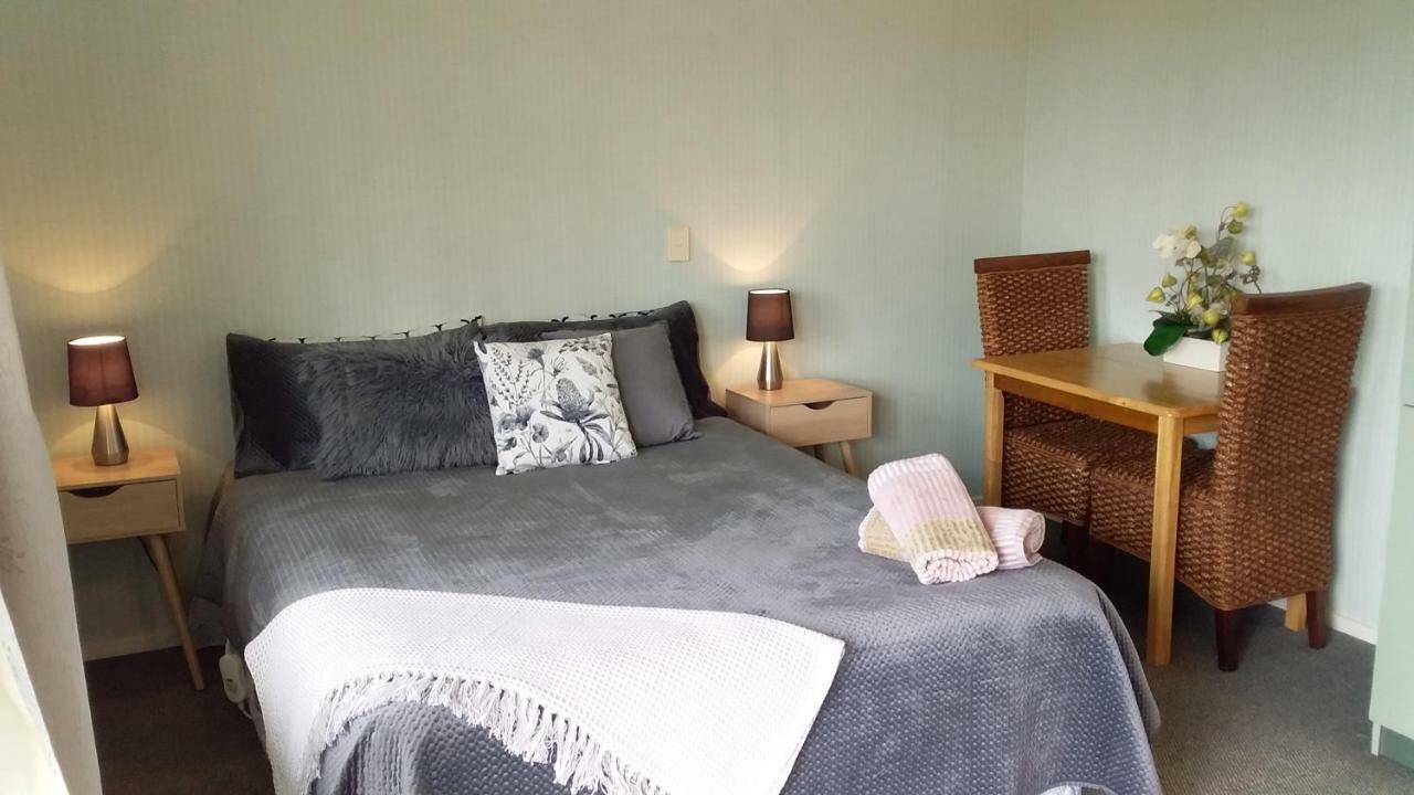 Matakohe Holiday Park Экстерьер фото